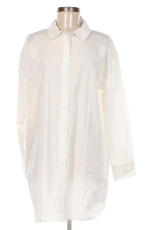 Дамска риза Ema Louise x ABOUT YOU, Размер M, Цвят Бял, Цена 30,80 лв.