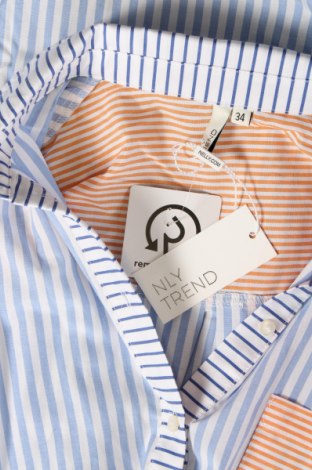 Γυναικείο πουκάμισο Nly Trend, Μέγεθος XS, Χρώμα Πολύχρωμο, Τιμή 7,42 €