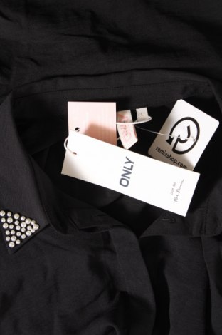 Γυναικείο πουκάμισο ONLY, Μέγεθος L, Χρώμα Μαύρο, Τιμή 7,82 €