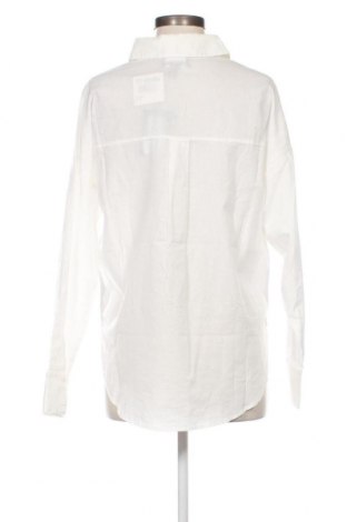 Дамска риза Pieces, Размер XS, Цвят Бял, Цена 13,80 лв.