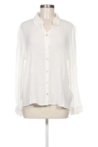 Дамска риза Saint Tropez, Размер M, Цвят Бял, Цена 15,40 лв.