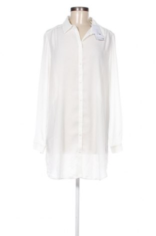 Дамска риза VILA, Размер M, Цвят Бял, Цена 11,50 лв.