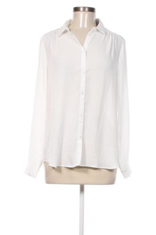 Γυναικείο πουκάμισο VILA, Μέγεθος S, Χρώμα Λευκό, Τιμή 4,74 €