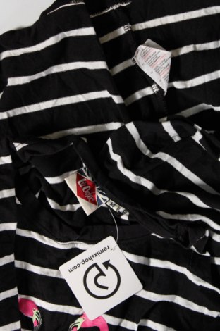 Γυναικείο t-shirt Lee Cooper, Μέγεθος L, Χρώμα Μαύρο, Τιμή 4,66 €