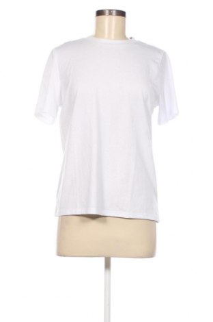 Дамска тениска Pieces, Размер S, Цвят Бял, Цена 15,50 лв.