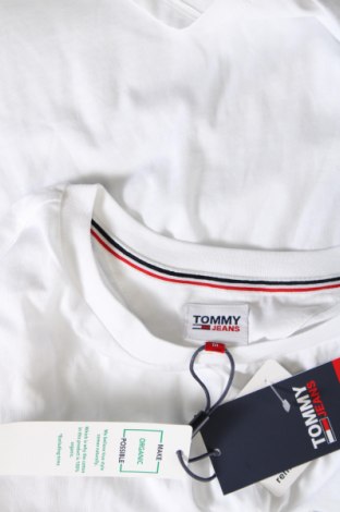 Γυναικείο t-shirt Tommy Jeans, Μέγεθος M, Χρώμα Λευκό, Τιμή 35,72 €