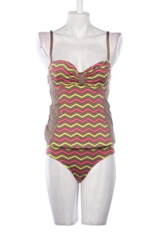 Damen-Badeanzug Calida, Größe M, Farbe Mehrfarbig, Preis 49,43 €