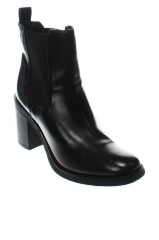 Dámské boty  Graceland, Velikost 37, Barva Černá, Cena  622,00 Kč