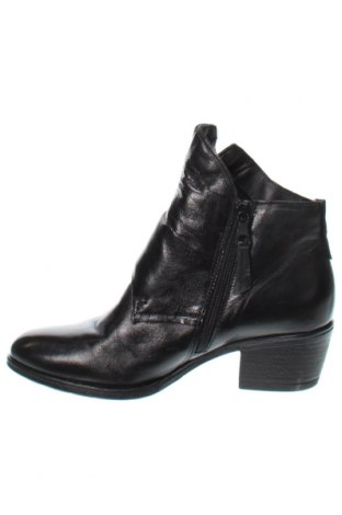 Botine de damă MJUS, Mărime 37, Culoare Negru, Preț 224,96 Lei