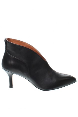 Botine de damă Shoe The Bear, Mărime 38, Culoare Negru, Preț 392,27 Lei