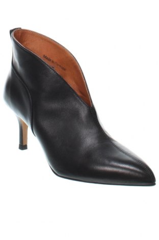 Γυναικεία μποτάκια Shoe The Bear, Μέγεθος 38, Χρώμα Μαύρο, Τιμή 61,47 €