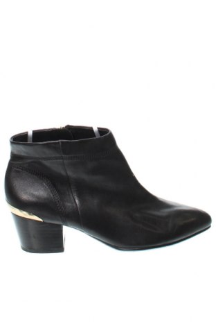 Dámské boty  Sir Oliver, Velikost 39, Barva Černá, Cena  658,00 Kč