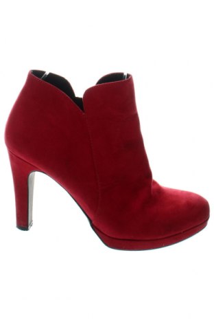 Dámské boty  Tamaris, Velikost 38, Barva Červená, Cena  395,00 Kč