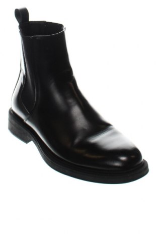 Botine de damă Zara, Mărime 39, Culoare Negru, Preț 84,97 Lei