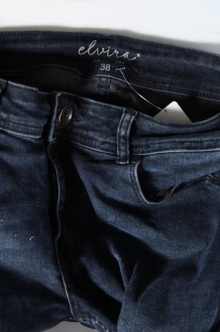 Dámske džínsy , Veľkosť M, Farba Modrá, Cena  4,60 €