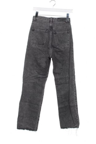 Dámske džínsy , Veľkosť XS, Farba Sivá, Cena  5,75 €