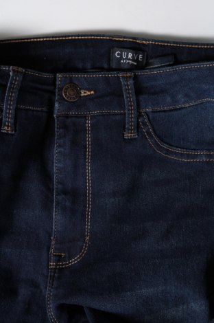 Dámské džíny , Velikost S, Barva Modrá, Cena  165,00 Kč