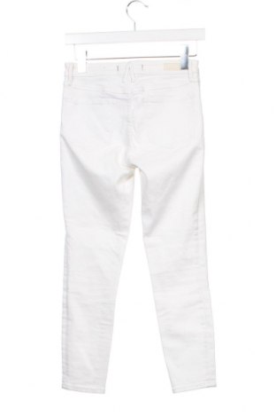 Damskie jeansy Abercrombie & Fitch, Rozmiar XS, Kolor Biały, Cena 20,99 zł