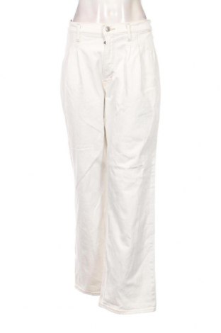 Γυναικείο Τζίν Abercrombie & Fitch, Μέγεθος XL, Χρώμα Λευκό, Τιμή 19,56 €