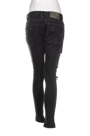 Damen Jeans Bershka, Größe M, Farbe Schwarz, Preis 6,71 €