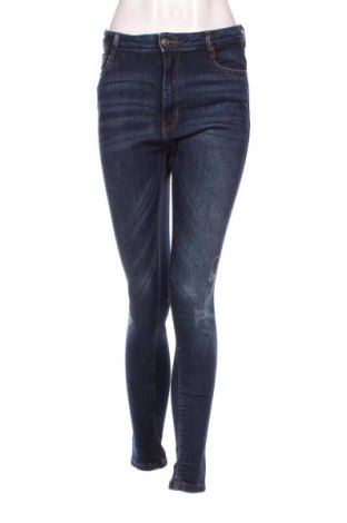 Damen Jeans Bershka, Größe S, Farbe Blau, Preis € 14,10
