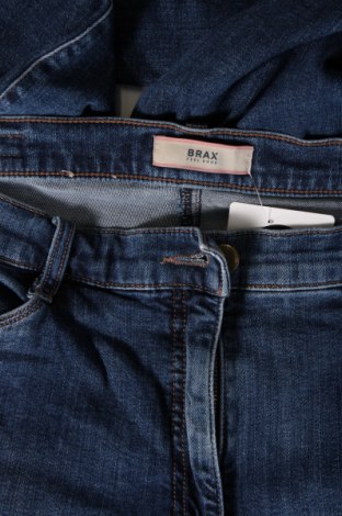 Dámske džínsy  Brax, Veľkosť XL, Farba Modrá, Cena  14,46 €