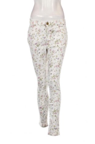 Damen Jeans Clockhouse, Größe M, Farbe Weiß, Preis 14,83 €