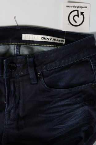Damskie jeansy DKNY Jeans, Rozmiar S, Kolor Niebieski, Cena 158,96 zł