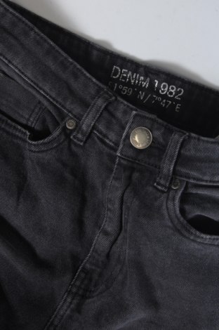 Dámské džíny  Denim 1982, Velikost XS, Barva Šedá, Cena  120,00 Kč