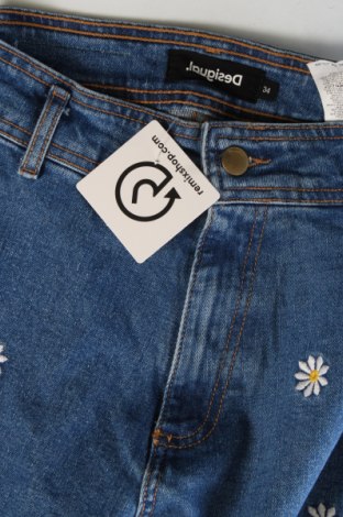 Dámske džínsy  Desigual, Veľkosť XS, Farba Modrá, Cena  88,66 €