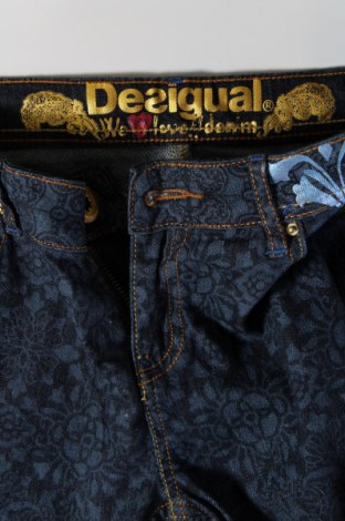 Dámske džínsy  Desigual, Veľkosť L, Farba Modrá, Cena  25,70 €