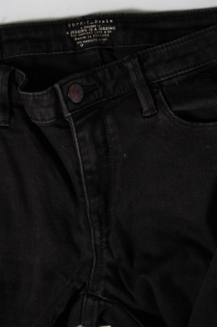 Dámské džíny  Esprit, Velikost L, Barva Černá, Cena  294,00 Kč