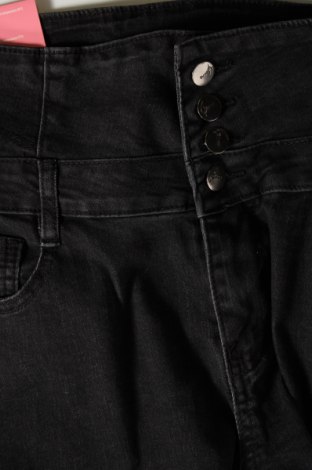 Dámské džíny  Fashion, Velikost M, Barva Černá, Cena  445,00 Kč