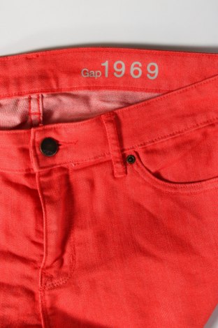 Damskie jeansy Gap, Rozmiar XL, Kolor Czerwony, Cena 56,13 zł