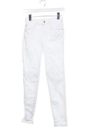 Damen Jeans Guess, Größe S, Farbe Weiß, Preis € 29,26