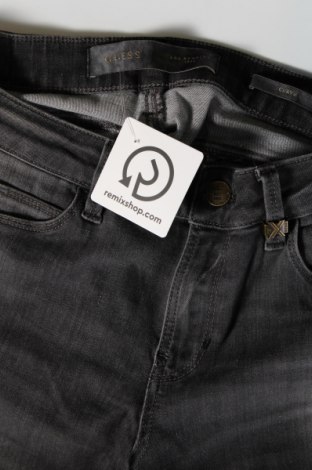 Damen Jeans Guess, Größe S, Farbe Grau, Preis € 26,79