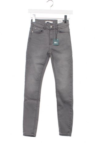 Damen Jeans Jdy, Größe XS, Farbe Grau, Preis 11,62 €