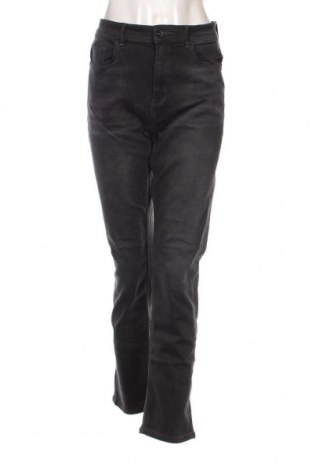 Dámske džínsy  Marks & Spencer, Veľkosť L, Farba Čierna, Cena  5,05 €