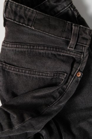Damen Jeans Monki, Größe XS, Farbe Schwarz, Preis 6,82 €