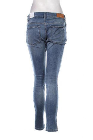 Γυναικείο Τζίν ONLY, Μέγεθος XL, Χρώμα Μπλέ, Τιμή 17,86 €