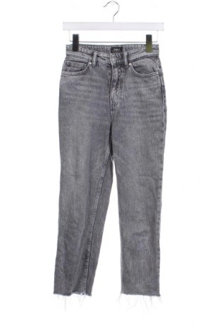 Dámske džínsy  ONLY, Veľkosť S, Farba Sivá, Cena  4,24 €