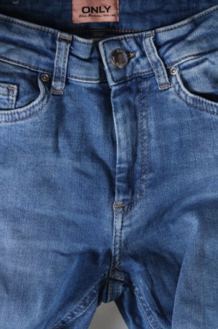 Dámske džínsy  ONLY, Veľkosť S, Farba Modrá, Cena  5,01 €