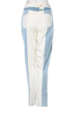Дамски дънки Pepe Jeans, Размер S, Цвят Многоцветен, Цена 68,80 лв.