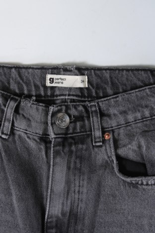 Γυναικείο Τζίν Perfect Jeans By Gina Tricot, Μέγεθος XS, Χρώμα Γκρί, Τιμή 5,05 €