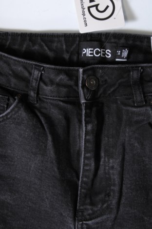 Damen Jeans Pieces, Größe L, Farbe Schwarz, Preis € 9,46
