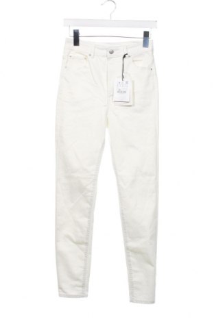 Γυναικείο Τζίν Pull&Bear, Μέγεθος S, Χρώμα Λευκό, Τιμή 15,95 €
