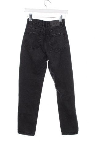 Damskie jeansy Pull&Bear, Rozmiar XXS, Kolor Szary, Cena 15,99 zł