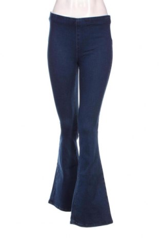 Γυναικείο Τζίν Pull&Bear, Μέγεθος M, Χρώμα Μπλέ, Τιμή 7,56 €