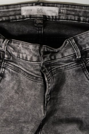 Damskie jeansy Q/S by S.Oliver, Rozmiar M, Kolor Szary, Cena 31,47 zł