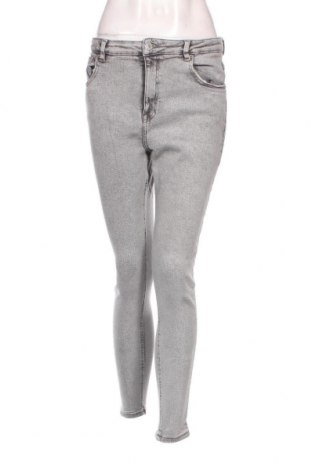 Damen Jeans Reserved, Größe L, Farbe Grau, Preis € 9,00